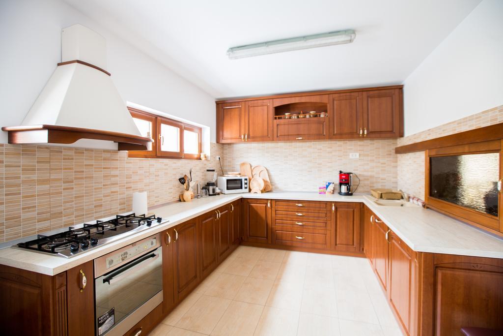 Pensiunea Dor De Casa Pestenita Exterior foto